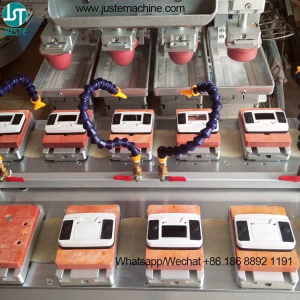 4 έγχρωμοι εκτυπωτές Tampo Pad 14 Μηχανή εκτύπωσης Jig Pad με μεταφορέα 4